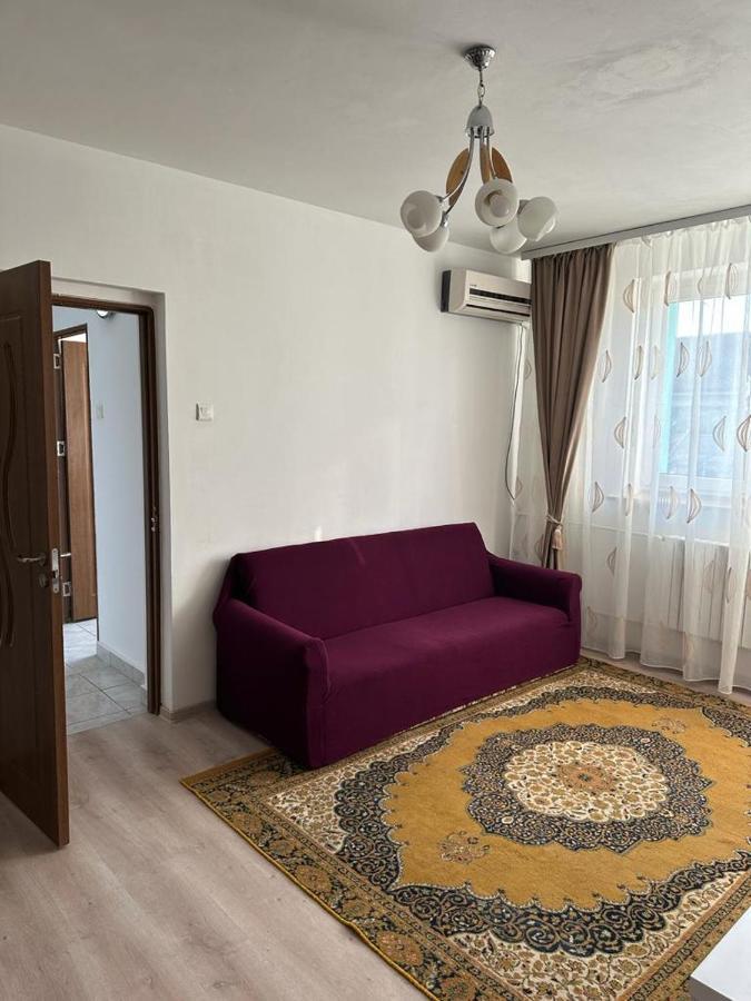 Velovan Apartment Craiova Exterior photo